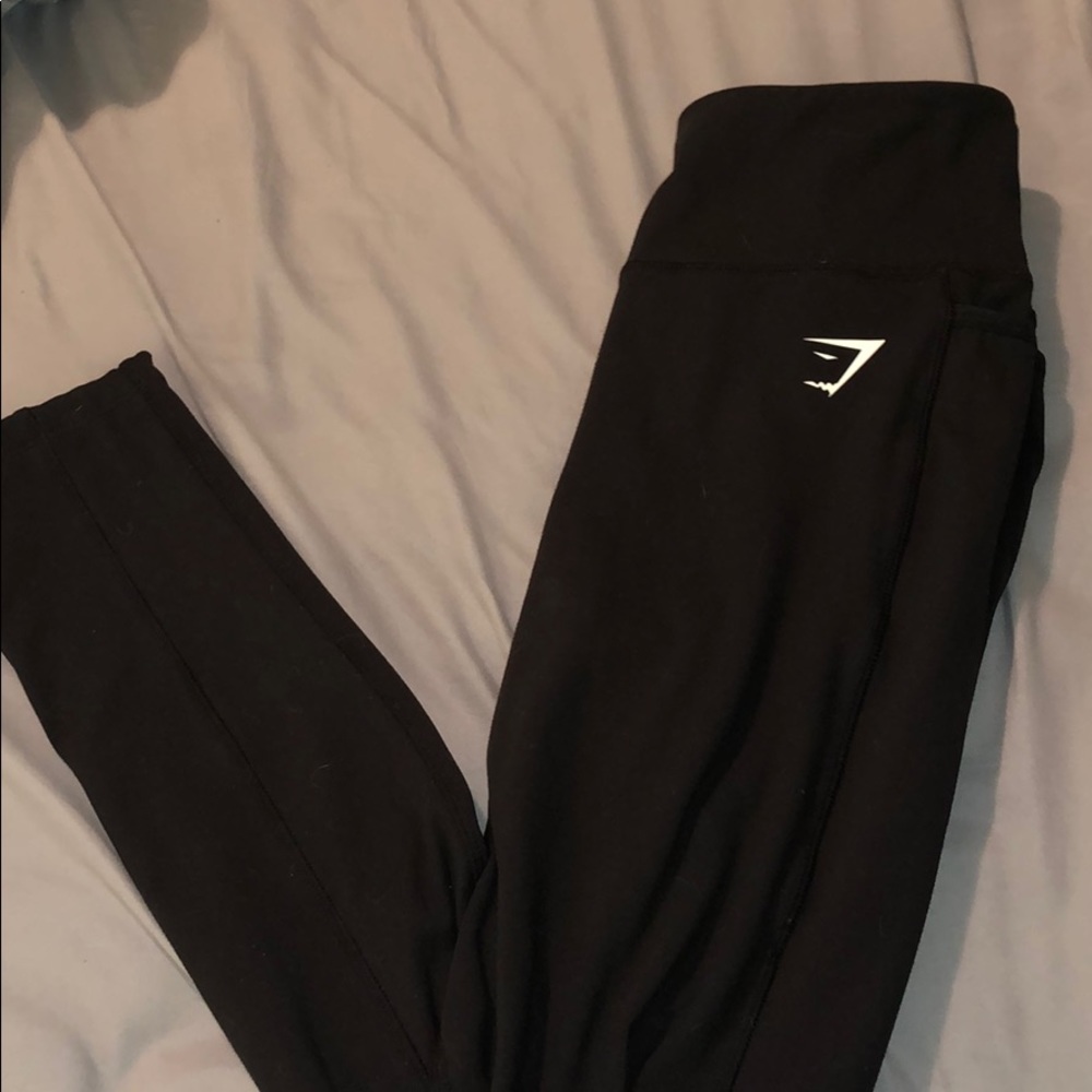 Black Gymshark Leggings: Dreamy Leggings 2.0